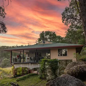 Bed & Breakfast Sancerre Estate, Ballandean